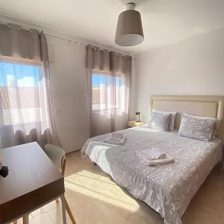 Casa D'alvor アパート