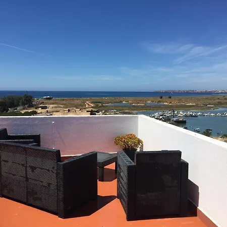Casa D'alvor アパート